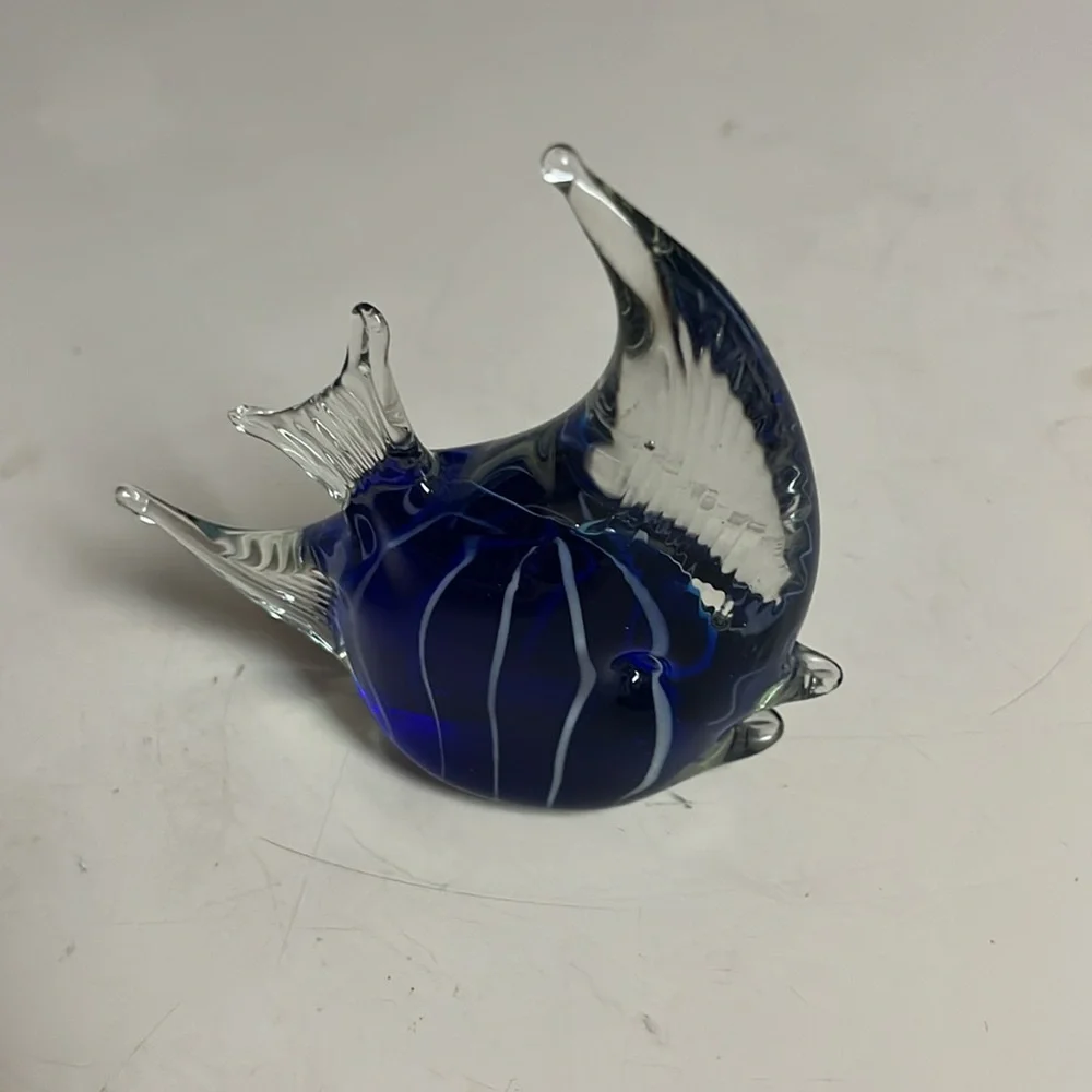 Blue Cobalt Fish Paperweight - Picture 4 of 13